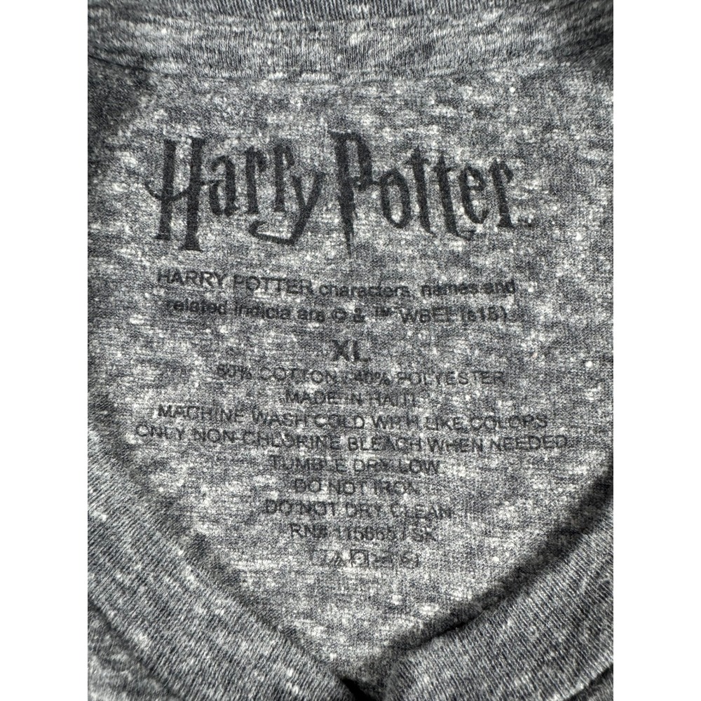 Harry Potter T-Shirt Mens XL Gray Hogwarts Crest Graphic Tee Short Sleeve Cotton - Picture 5 of 7